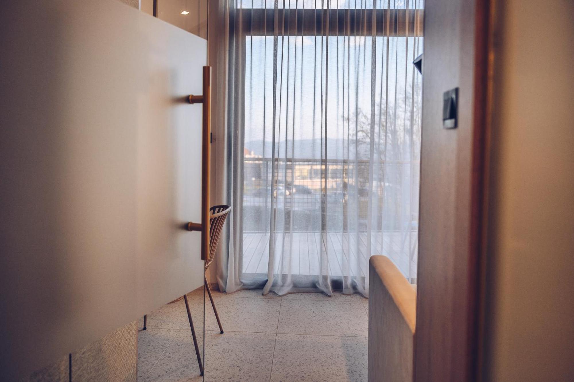Tri Lucke Hotel & Restaurant Krsko Room photo