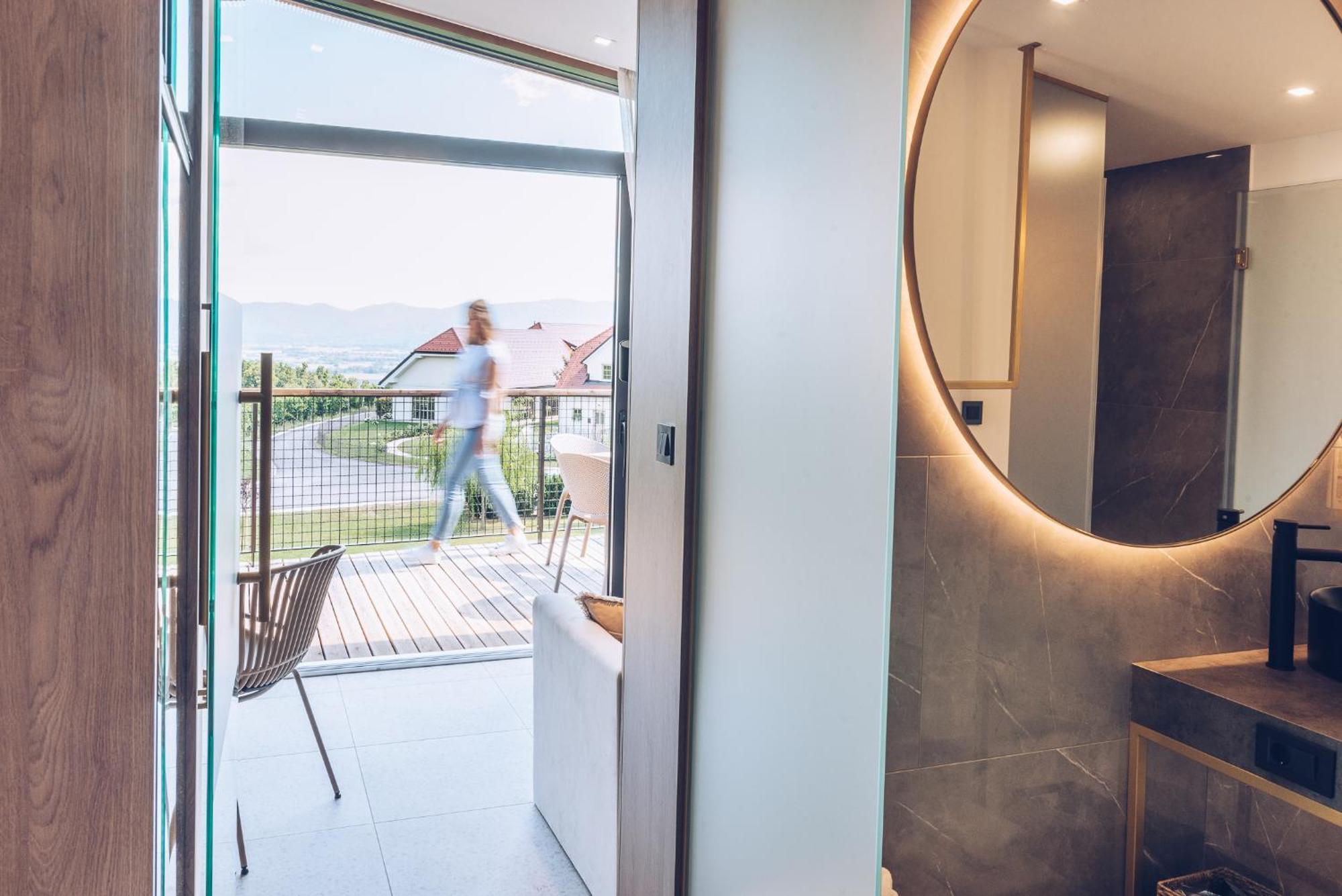 Tri Lucke Hotel & Restaurant Krsko Room photo